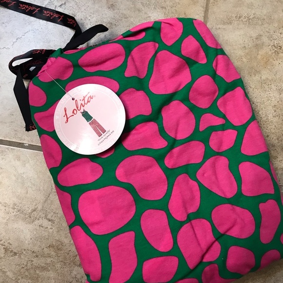 💤Lolita Pink Giraffe Pajamas in Bag - Picture 4 of 8